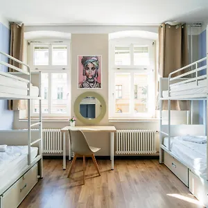 Eastseven Vandrerhjem