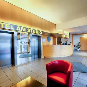 Otel Enjoy Am, Berlin